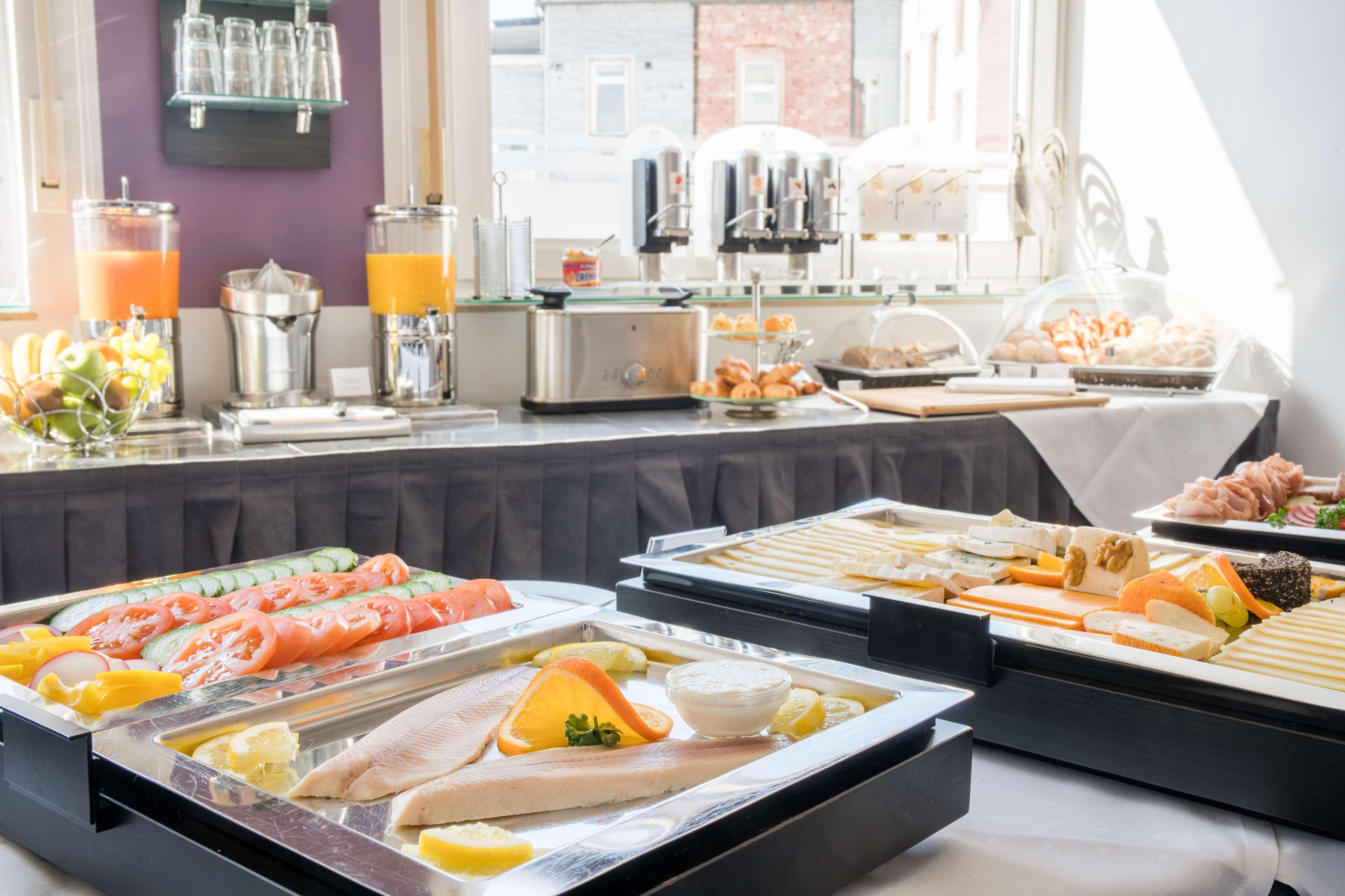 Best Western City Hotel Pirmasens Bagian luar foto