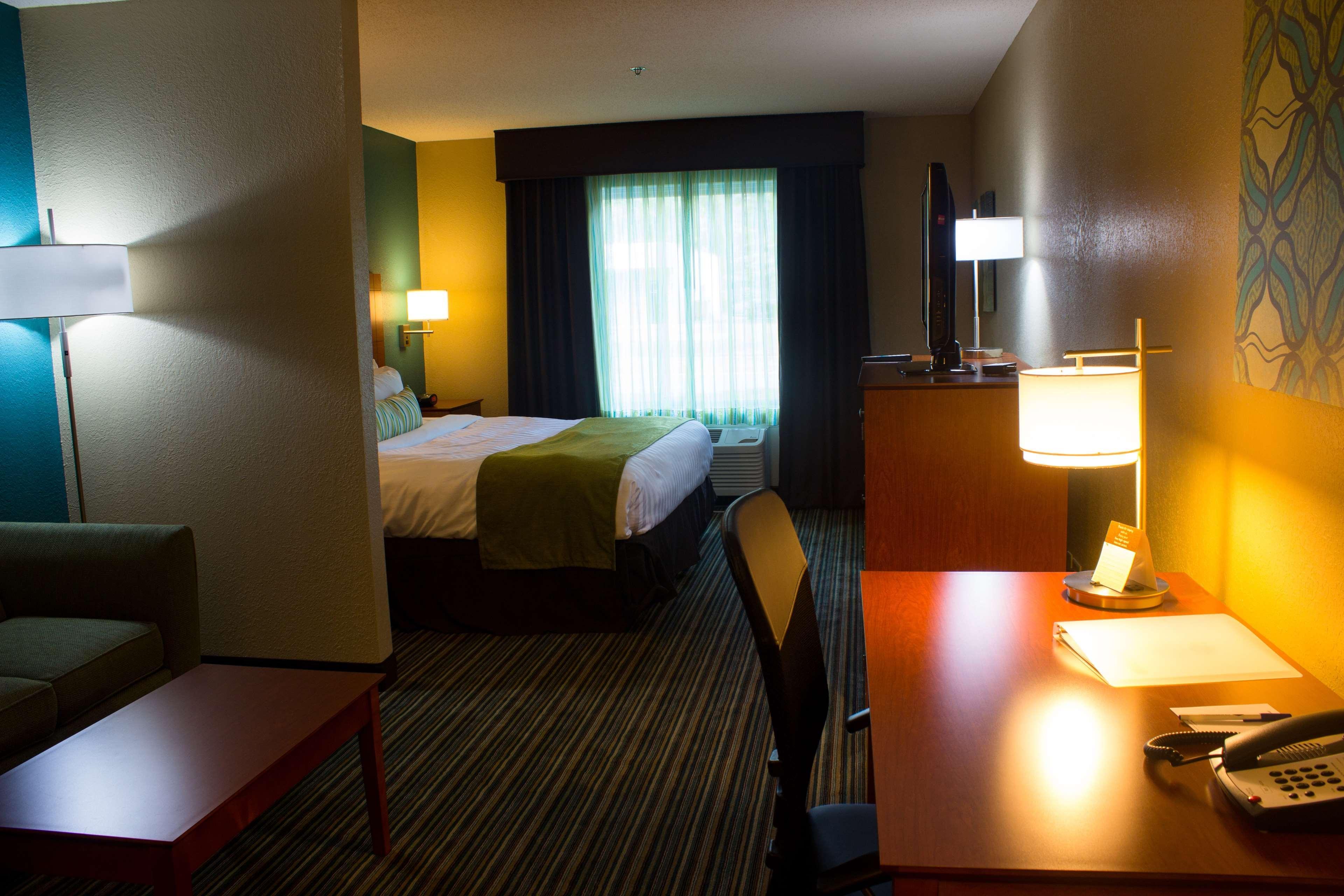 Best Western City Hotel Pirmasens Bagian luar foto